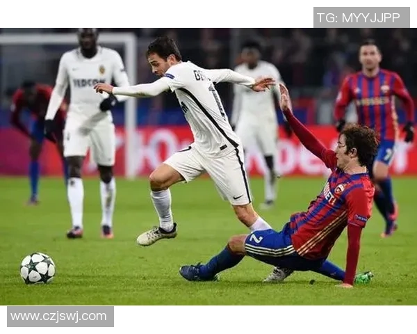 摩纳哥与中央陆军的激烈对决揭示足球战术的精彩碰撞与球队实力的较量 摩纳哥与中央陆军的激烈对决揭示足球战术的精彩碰撞与球队实力的较量