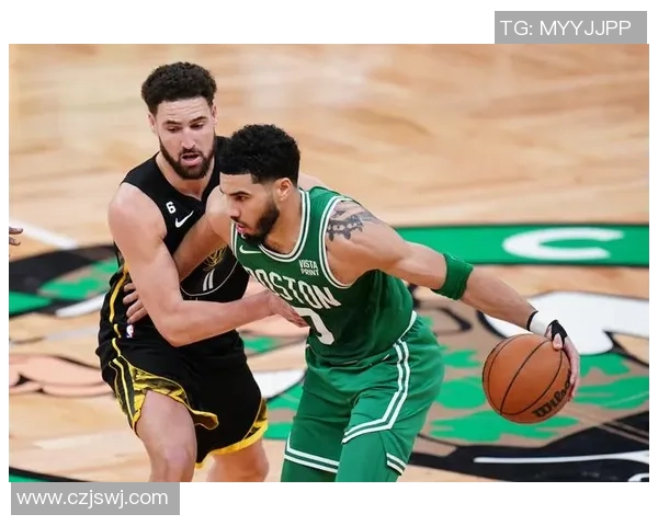 骑士与勇士巅峰对决直播全程回顾精彩瞬间与战术分析